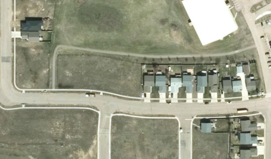 Satellite view of PLAN 1522663 BLOCK 6 LOT 86 in City of Lloydminster, with the parcel boundary outlined
