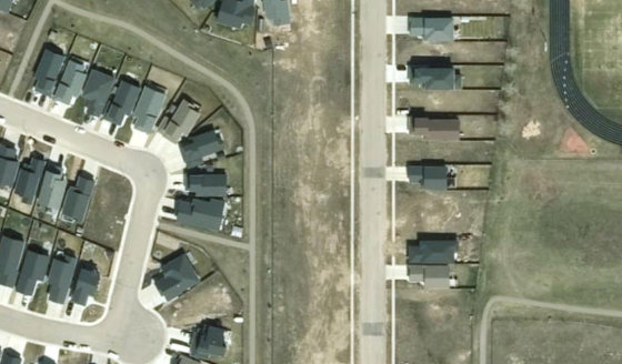 Satellite view of PLAN 1522663 BLOCK 22 LOT 39 in City of Lloydminster, with the parcel boundary outlined