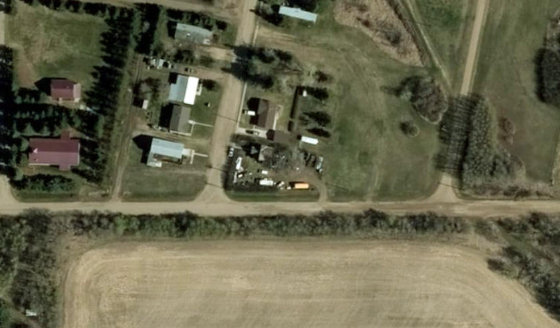 Satellite view of PLAN 2338EO BLOCK 6 LOT 4 in County of Vermilion River, with the parcel boundary outlined