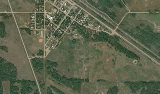 Satellite view of NW-26-41-8-W4 in Municipal District of Provost No. 52, with the quarter section this parcel sits inside outlined