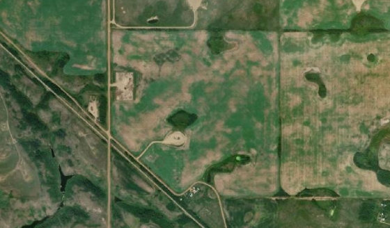 Satellite view of NW-15-40-13-W4 in Flagstaff County, with the parcel boundary outlined