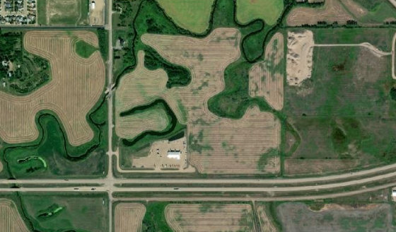 Satellite view of NW-8-52-14-W4 in County of Minburn No. 27, with the parcel boundary outlined