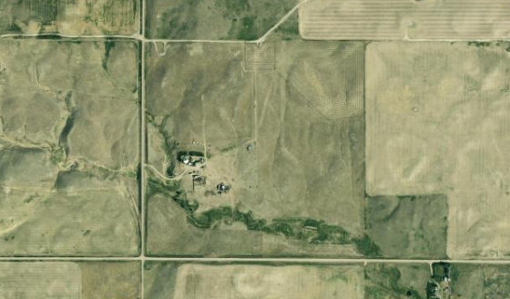 Satellite view of SW-9-1-17-W4 in County of Warner No. 5, with the parcel boundary outlined