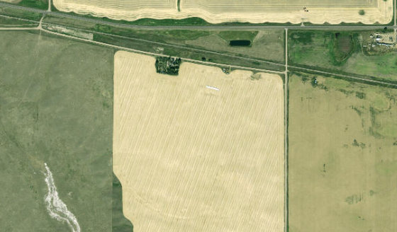 Satellite view of NE-34-6-18-W4 in County of Warner No. 5, with the parcel boundary outlined