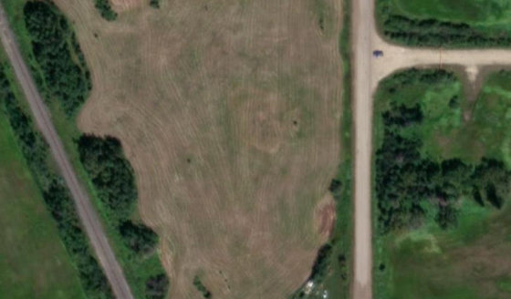 Satellite view of 5612 39 Street in City of Camrose, with the parcel boundary outlined