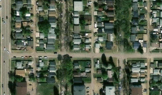 Satellite view of PLAN 2552S BLOCK 5 LOT 1 in City of Edmonton, with the parcel boundary outlined