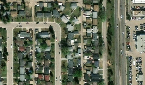 Satellite view of PLAN 644KS BLOCK 7 LOT 48 in City of Edmonton, with the parcel boundary outlined