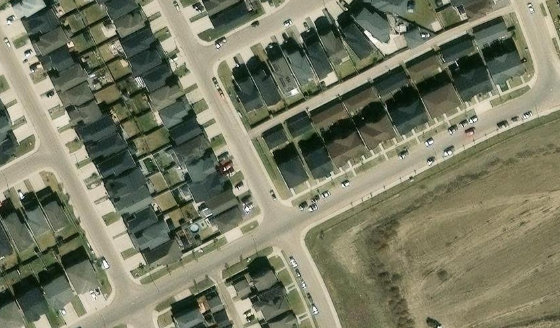 Satellite view of PLAN 1822602 BLOCK 5 LOT 142 in City of Edmonton, with the parcel boundary outlined