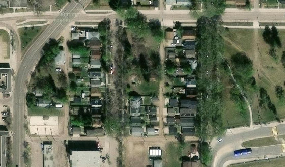 Satellite view of PLAN 2436AB BLOCK 8 LOT 10 in City of Edmonton, with the parcel boundary outlined