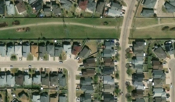 Satellite view of PLAN 9825566 BLOCK 59 LOT 60 in City of Edmonton, with the parcel boundary outlined