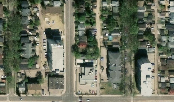 Satellite view of PLAN RN50 BLOCK 95 LOT 7 in City of Edmonton, with the parcel boundary outlined