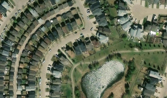 Satellite view of PLAN 0622041 BLOCK 1 LOT 156 in City of Edmonton, with the parcel boundary outlined