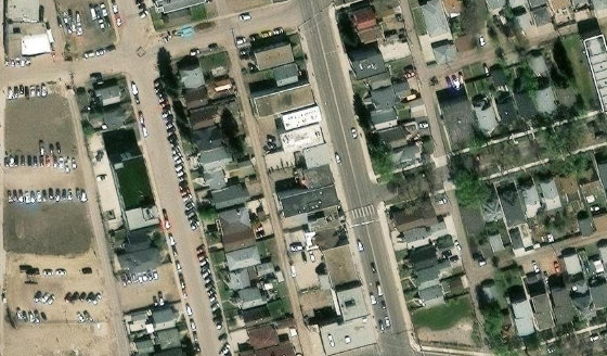 Satellite view of PLAN A BLOCK 17 LOT 9 in City of Edmonton, with the parcel boundary outlined