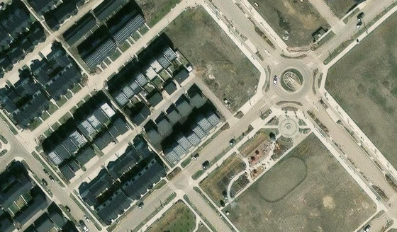 Satellite view of PLAN 1822441 BLOCK 2 LOT 19 in City of Edmonton, with the parcel boundary outlined