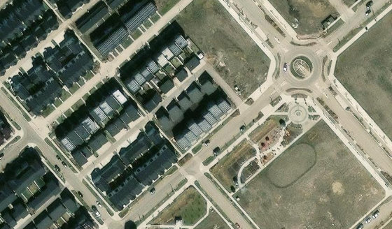 Satellite view of PLAN 1822441 BLOCK 2 LOT 21 in City of Edmonton, with the parcel boundary outlined