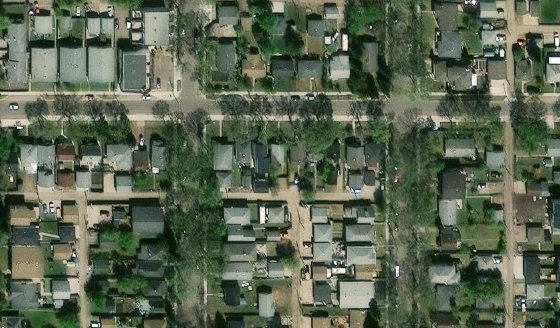 Satellite view of PLAN 3364Z BLOCK 6 LOT 37 in City of Edmonton, with the parcel boundary outlined