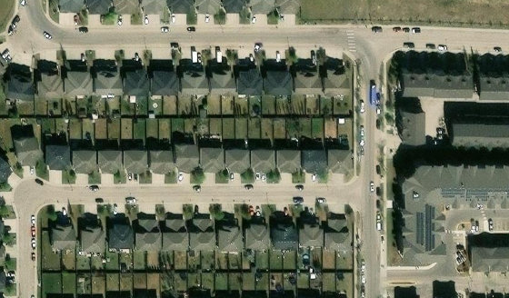 Satellite view of PLAN 1025300 BLOCK 6 LOT 31A in City of Edmonton, with the parcel boundary outlined