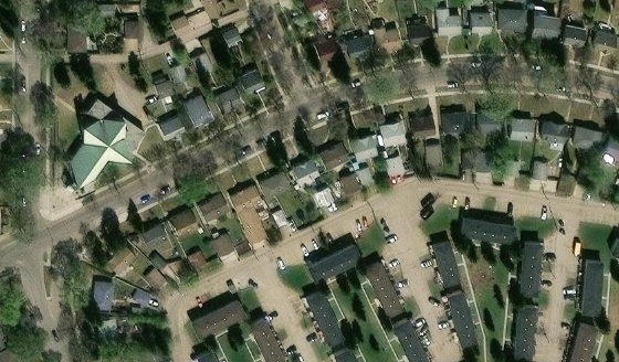 Satellite view of PLAN 4909HW BLOCK 21 LOT 28 in City of Edmonton, with the parcel boundary outlined