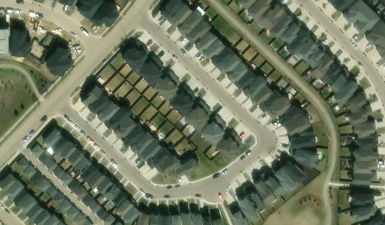 Satellite view of PLAN 2022817 BLOCK 39 LOT 9 in City of Edmonton, with the parcel boundary outlined