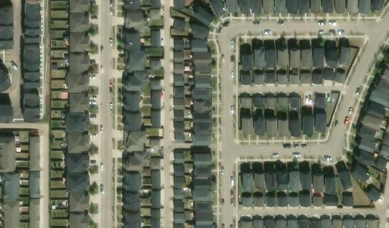 Satellite view of PLAN 1323596 BLOCK 2 LOT 121 in City of Edmonton, with the parcel boundary outlined