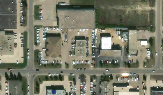Satellite view of PLAN 9021248 BLOCK 9 LOT 14 in City of Edmonton, with the parcel boundary outlined