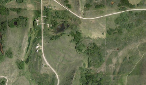 Satellite view of SW-1-9-3-W5 in Municipal District of Pincher Creek No. 9, with the parcel boundary outlined