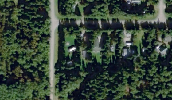 Satellite view of PLAN 7622324 BLOCK 4 LOT 2 in Lac Ste. Anne County, with the parcel boundary outlined