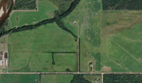 Satellite view of SE-25-54-15-W5 in Yellowhead County, with the parcel boundary outlined