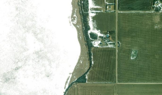 Satellite view of SE-30-72-5-W6 in County of Grande Prairie No. 1, with the quarter section this parcel sits inside outlined
